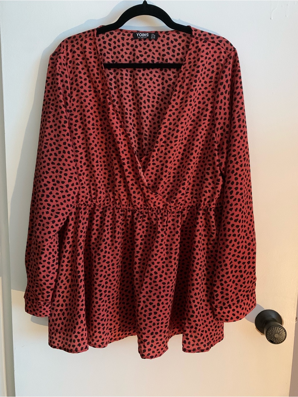 YOINS , Women's coral Red & Black Animal Print Peplum Blouse size 2X